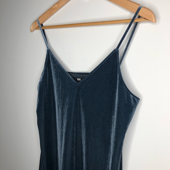 Uniqlo Velour Camisole Midi Dress Light Blue Small - Picture 2 of 5